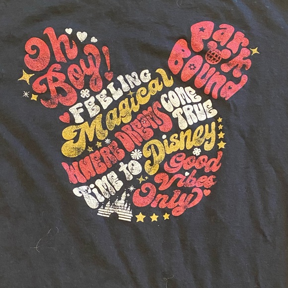 Disney Tee Mickey Collage of Favorite Disney Phrases T-shirt Black Size Medium - Picture 3 of 9